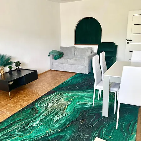 Junglespa Z Prywatnym Jacuzzi Centrum Samodzielne Zameldowanie I Bezplatny Parking Wrocław